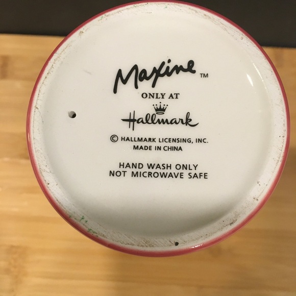 Vintage Hallmark Maxine Handpainted Coffee Tea Mug - Picture 5 of 5